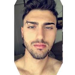 Andyrov12's Chat & Dating Profile