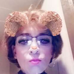 April's Chat & Dating Profile