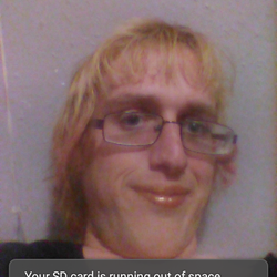 Bellaglocke's Chat & Dating Profile