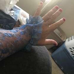 Candi715's Chat & Dating Profile