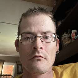 Dusty89's Chat & Dating Profile