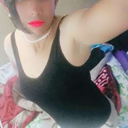GABRIELADENISE's Chat & Dating Profile
