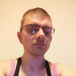 Jessicacheese's Chat & Dating Profile