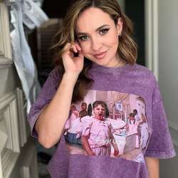 Lauraswan12's Chat & Dating Profile
