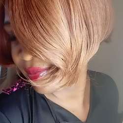 Nellynora's Chat & Dating Profile