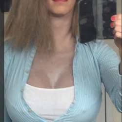 Rachel12388's Chat & Dating Profile