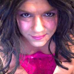 SissyPortia's Chat & Dating Profile