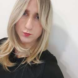 amelia05's Chat & Dating Profile