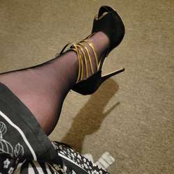 nylonlover333's Chat & Dating Profile